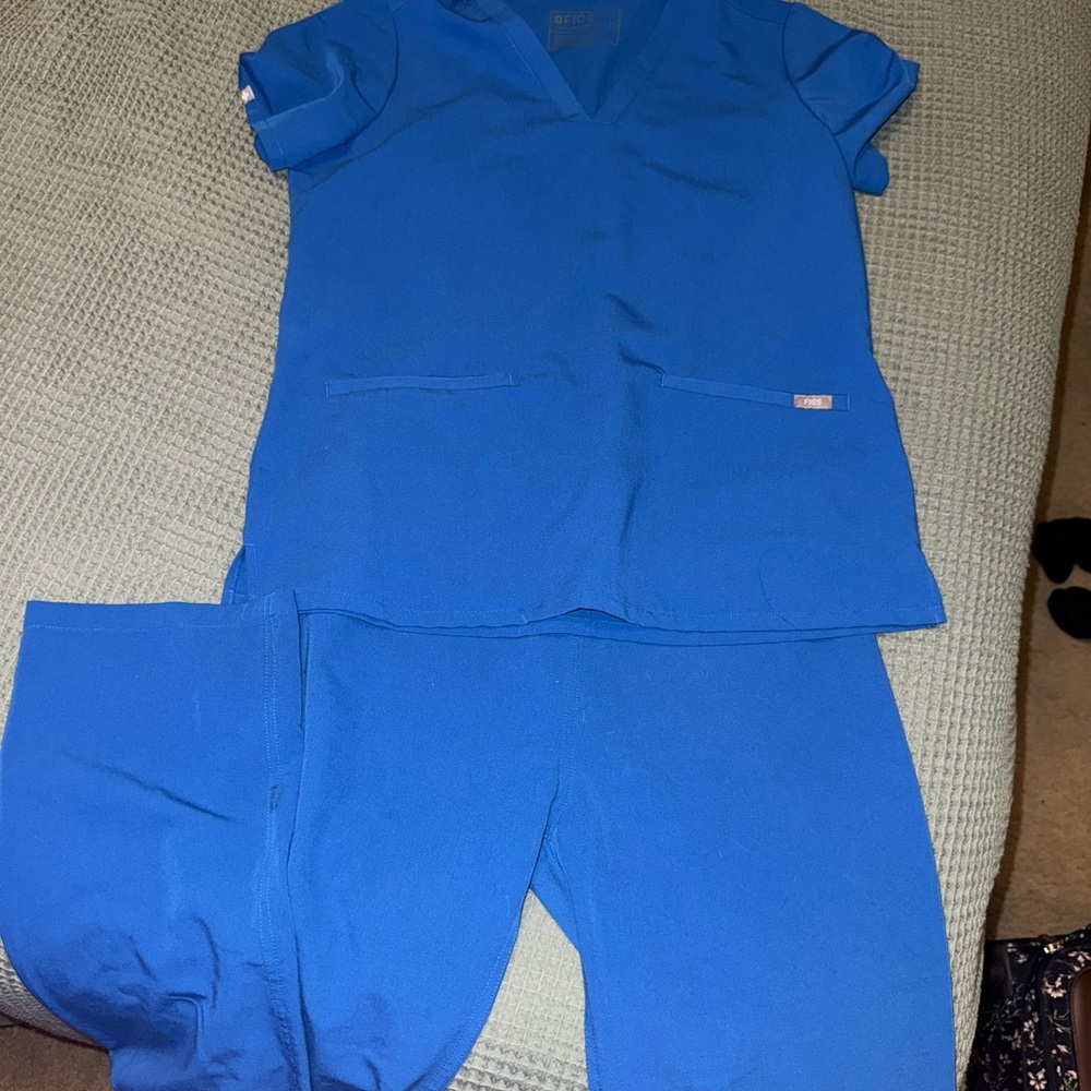 FIGS Technical Collection Blue Top